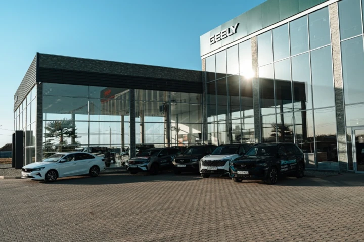 Продажа доли в размере 100% уставного капитала одного из самых крупных Дилерских автоцентров в Москве и МО ГК «Обухов» Домодедово, вдоль трассы А-105, ведущей в аэропорт «Домодедово» с готовой инфраструктурой и наработанной сетью поставщиков